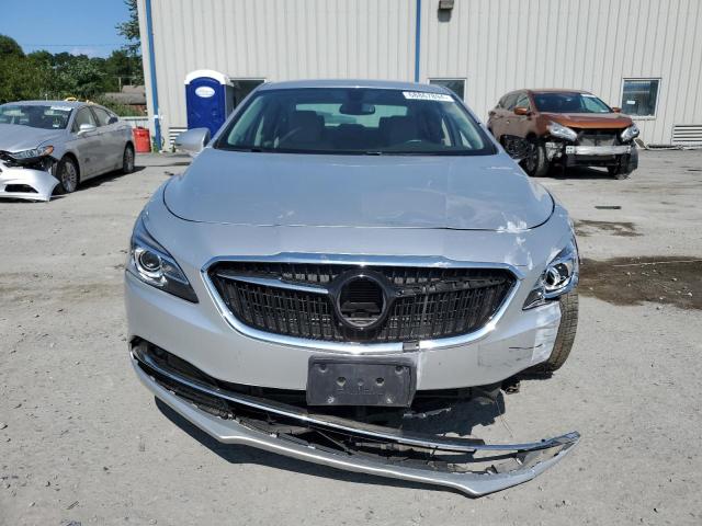 1G4ZP5SS3HU206802 - 2018 BUICK LACROSSE ESSENCE SILVER photo 5