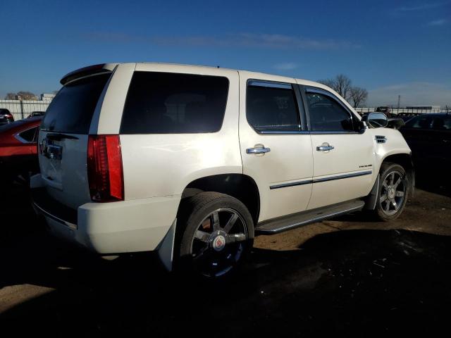 1GYUKAEF7AR140259 - 2010 CADILLAC ESCALADE WHITE photo 3