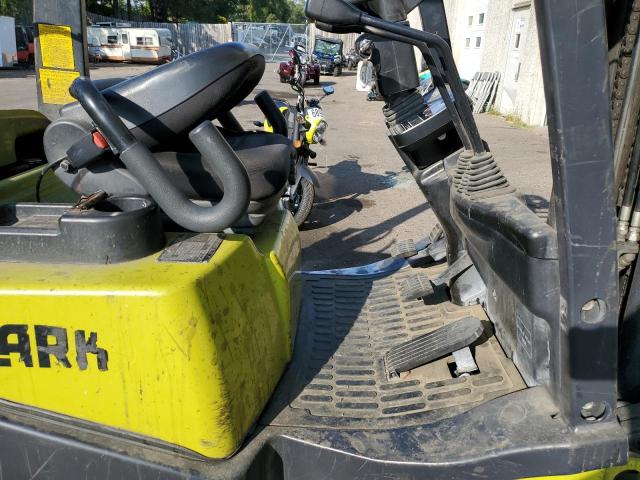 00C232L14299796KF - 1999 CLAR FORKLIFT Жовтий фото 5