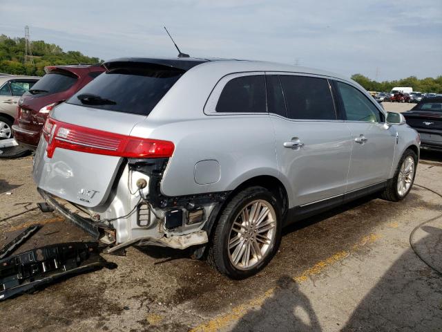 2LMHJ5AT4EBL56883 - 2014 LINCOLN MKT SILVER photo 3