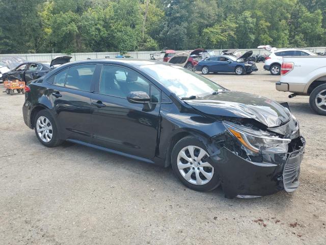 5YFB4MDE1PP044857 - 2023 TOYOTA COROLLA LE შავი ფოტო 4