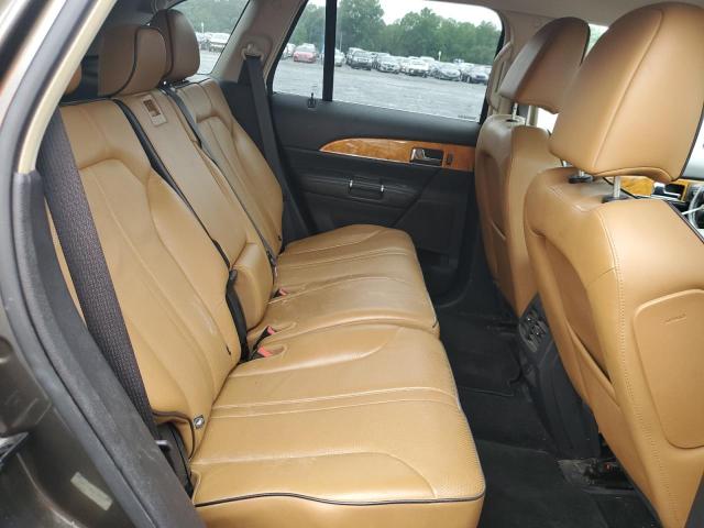 2LMDJ6JK4BBJ28860 - 2011 LINCOLN MKX BROWN photo 11