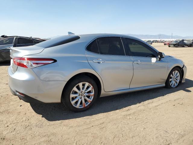 4T1B11HK0KU241078 - 2019 TOYOTA CAMRY L SILVER photo 3