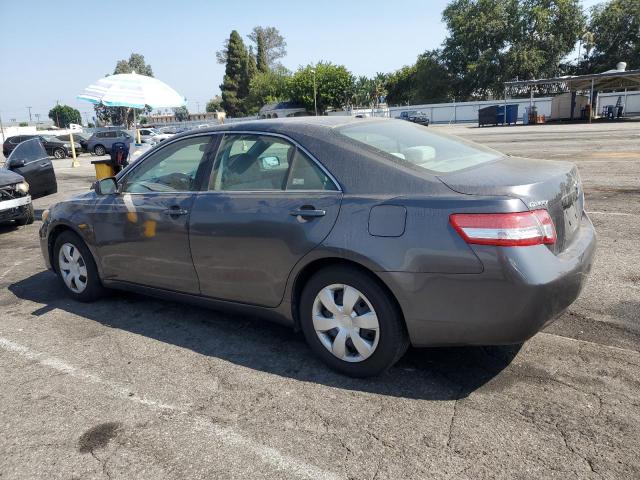 4T4BF3EK5BR155353 - 2011 TOYOTA CAMRY BASE ნაცრისფერი ფოტო 2