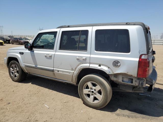 1J8HH48KX7C635818 - 2007 JEEP COMMANDER SILVER photo 2