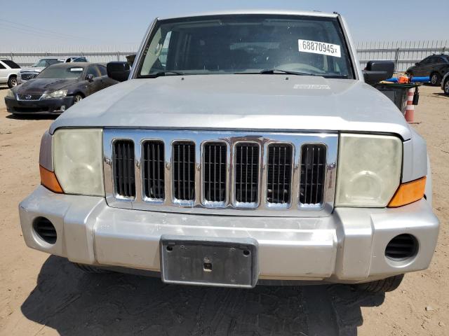 1J8HH48KX7C635818 - 2007 JEEP COMMANDER SILVER photo 5
