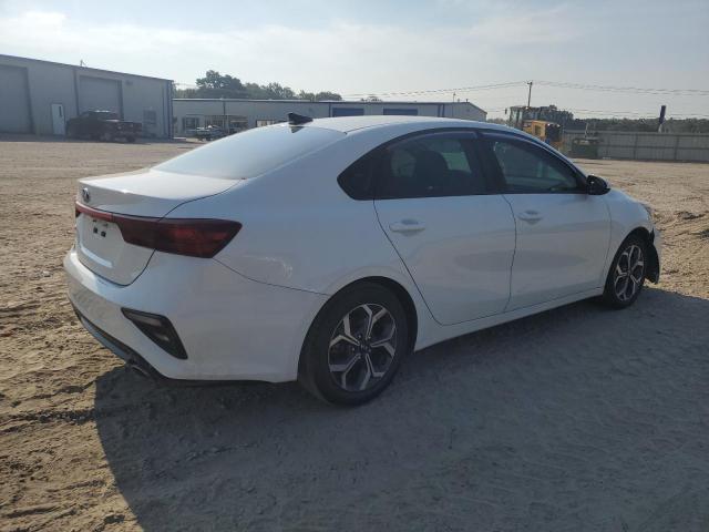 3KPF24AD7KE057870 - 2019 KIA FORTE FE Blanc photo 3