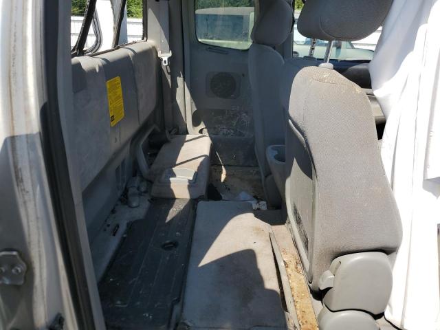 5TETX22N58Z519702 - 2008 TOYOTA TACOMA ACCESS CAB Серебристый фото 10