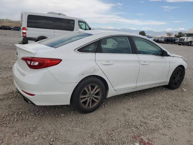 5NPE24AF9GH361217 - 2016 HYUNDAI SONATA SE WHITE photo 3