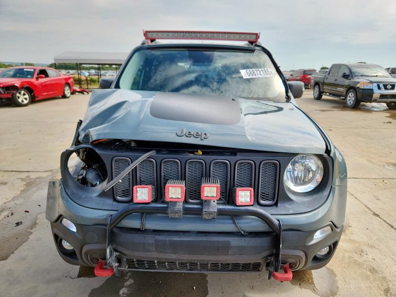 ZACCJBCT0FPB79249 - 2015 JEEP RENEGADE TRAILHAWK GRAY photo 5