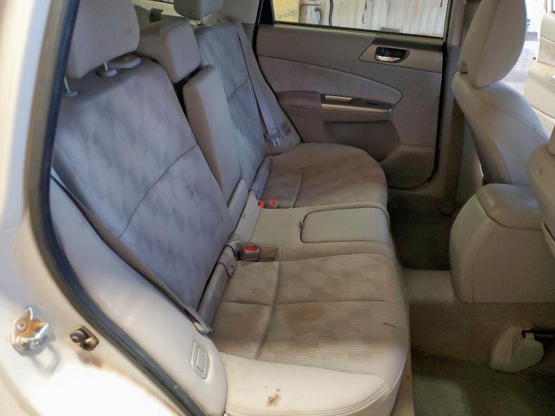 JF2SH63609H786919 - 2009 SUBARU FORESTER 2.5X PREMIUM Weiß Foto 11