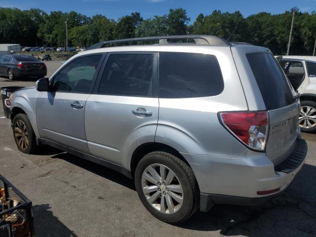 JF2SHBEC3BH769081 - 2011 SUBARU FORESTER LIMITED SILVER photo 2