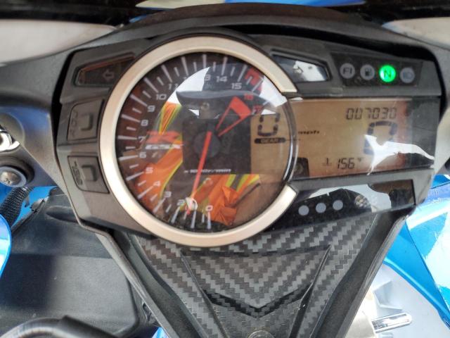 JS1GN7FA9J2100851 - 2018 SUZUKI GSX-R600 Azul foto 7