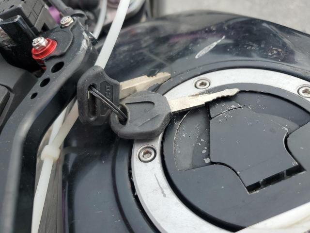 JKAEXEA118A039492 - 2008 KAWASAKI EX650 A Bənövşəyi foto 8