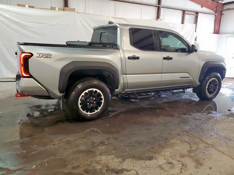 3TYLB5JN5RT044301 - 2024 TOYOTA TACOMA DOUBLE CAB فضي صورة 3