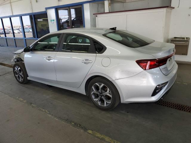 3KPF24AD5KE039335 - 2019 KIA FORTE FE Argent photo 2