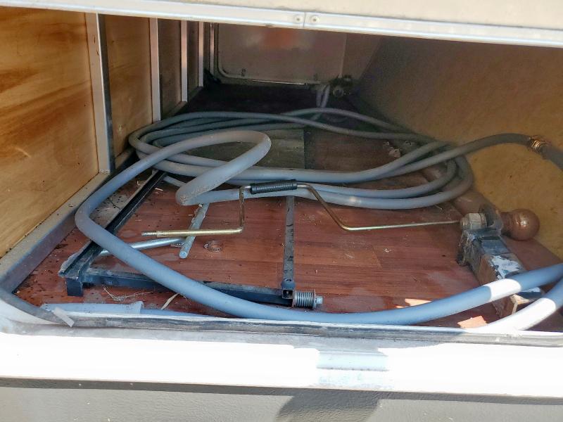 4YDT31220AB452462 - 2010 KEYSTONE OUTBACK WHITE photo 8