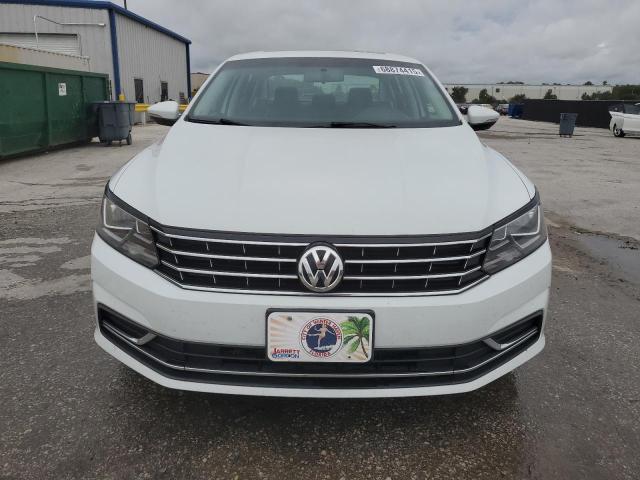 1VWBA7A35JC009426 - 2018 VOLKSWAGEN PASSAT SE თეთრი ფოტო 5