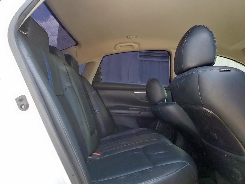 1N4AL3AP5JC136462 - 2018 NISSAN ALTIMA 2.5 WHITE photo 10