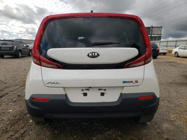 KNDJ23AU2M7797723 - 2021 KIA SOUL +/|/S LX WHITE photo 6