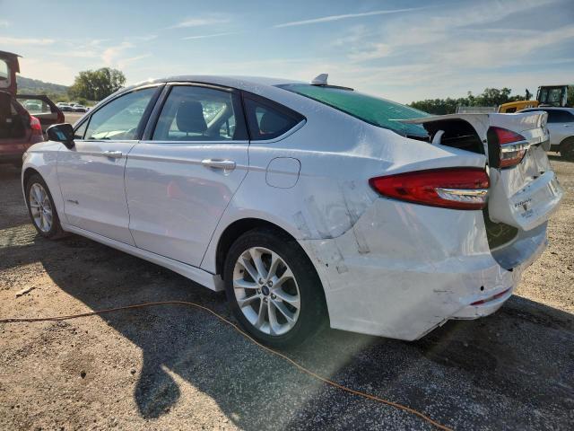 3FA6P0LUXKR222154 - 2019 FORD FUSION SE თეთრი ფოტო 2