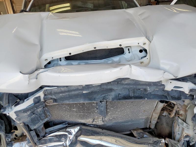 1GC4YLE71LF315036 - 2020 CHEVROLET SILVERADO K2500 HEAVY DUTY WHITE photo 11