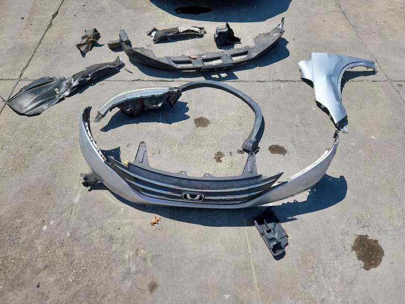 3CZRM3H31DG708538 - 2013 HONDA CR-V LX ვერცხლისფერი ფოტო 13