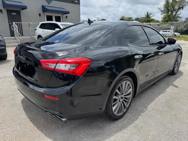 ZAM57RSA3H1206281 - 2017 MASERATI GHIBLI S 黑色 照片 3