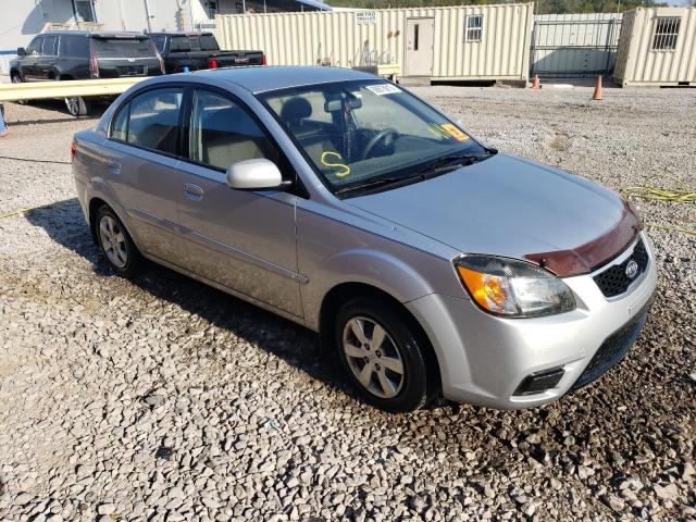 KNADH4A35B6959742 - 2011 KIA RIO BASE SILVER photo 4