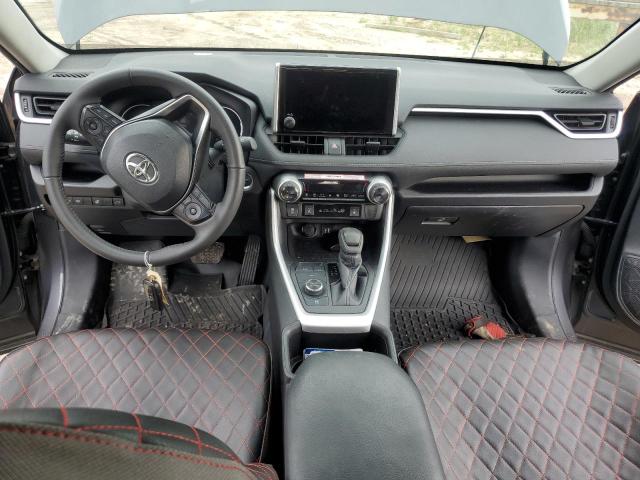 2T3RWRFV4RW216732 - 2024 TOYOTA RAV4 XLE أسود صورة 8