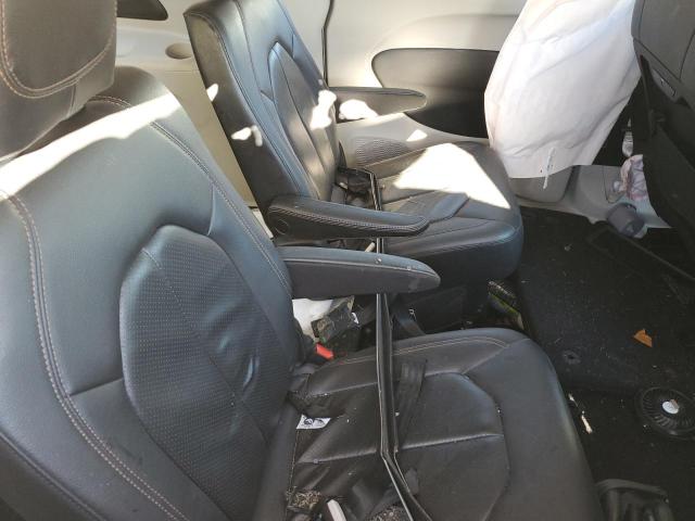 2C4RC1BG4JR233689 - 2018 CHRYSLER PACIFICA TOURING L Արծաթագույն լուսանկար 11