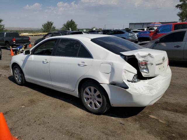JTNBE46K873029924 - 2007 TOYOTA CAMRY CE WHITE photo 2