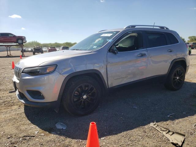 1C4PJLCBXKD175572 - 2019 JEEP CHEROKEE LATITUDE SILVER photo 1