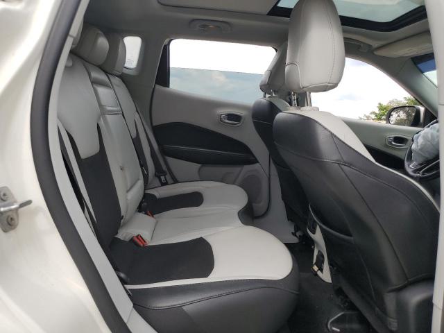 3C4NJCBB8KT832274 - 2019 JEEP COMPASS LATITUDE Blanc photo 11