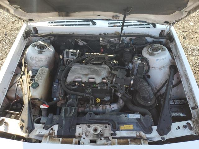 1G4AG55MXS6484781 - 1995 BUICK CENTURY SPECIAL WHITE photo 11