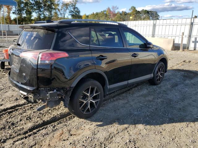 2T3NFREV4JW486872 - 2018 TOYOTA RAV4 SE BLACK photo 3