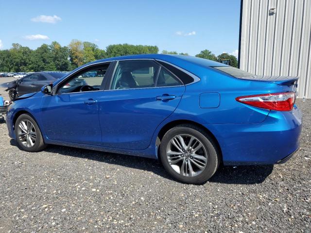 4T1BF1FKXHU658480 - 2017 TOYOTA CAMRY LE 蓝色 照片 2