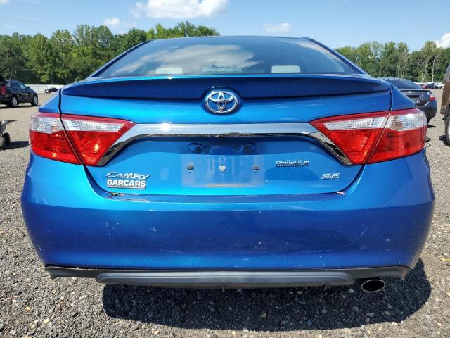 4T1BF1FKXHU658480 - 2017 TOYOTA CAMRY LE 蓝色 照片 6