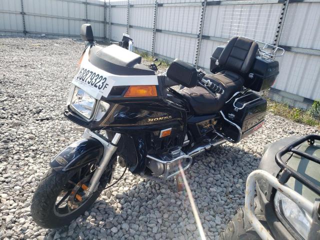 1HFSC141XGA221088 - 1986 HONDA GL1200 I BLACK photo 2