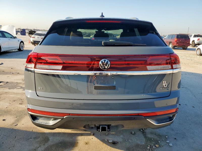 1V2KE2CA0RC204687 - 2024 VOLKSWAGEN ATLAS CROS SE Gris foto 6