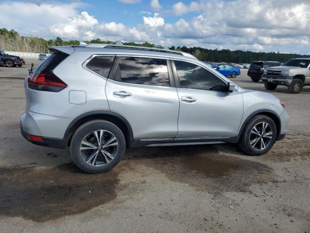 5N1AT2MTXJC793363 - 2018 NISSAN ROGUE S SILVER photo 3