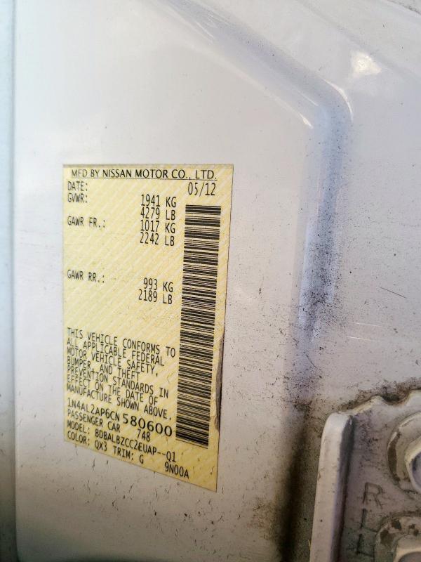 1N4AL2AP6CN580600 - 2012 NISSAN ALTIMA BASE WHITE photo 12