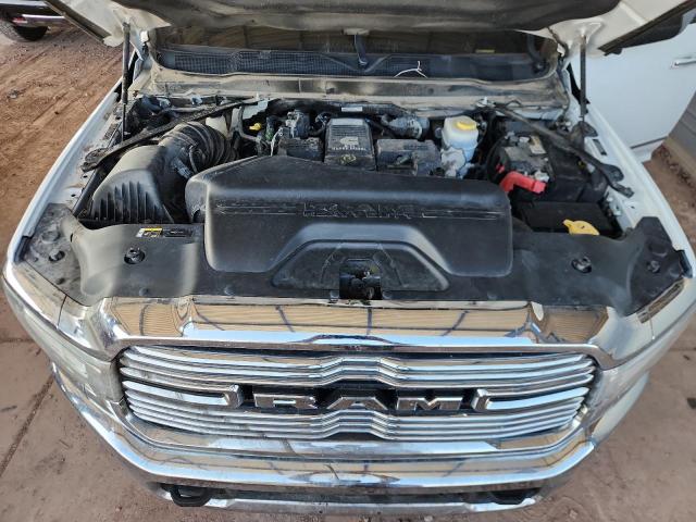 3C6UR5FL0LG103674 - 2020 RAM 2500 LARAMIE WHITE photo 11