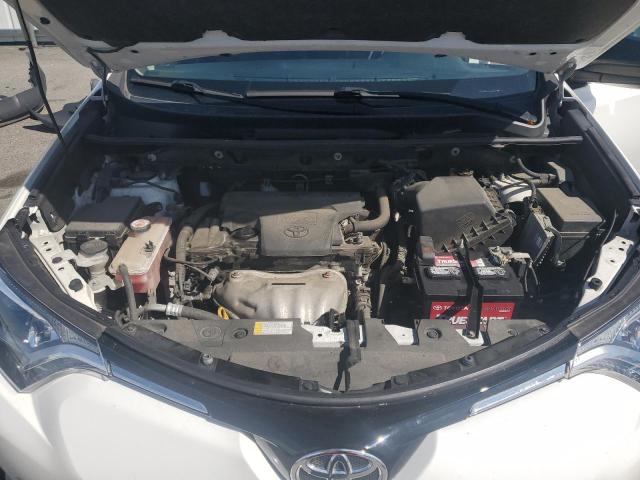 JTMZFREV5GD091025 - 2016 TOYOTA RAV4 LE Biały zdjęcie 12