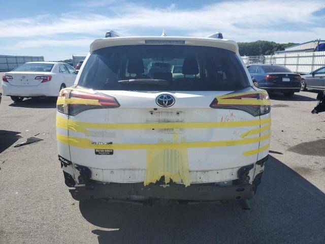 JTMZFREV5GD091025 - 2016 TOYOTA RAV4 LE Biały zdjęcie 6