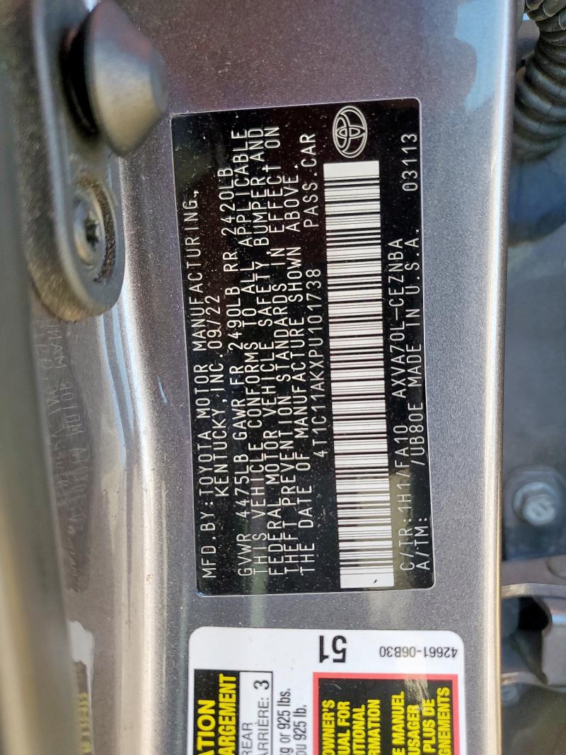 4T1C11AKXPU101738 - 2023 TOYOTA CAMRY LE 灰色 照片 13