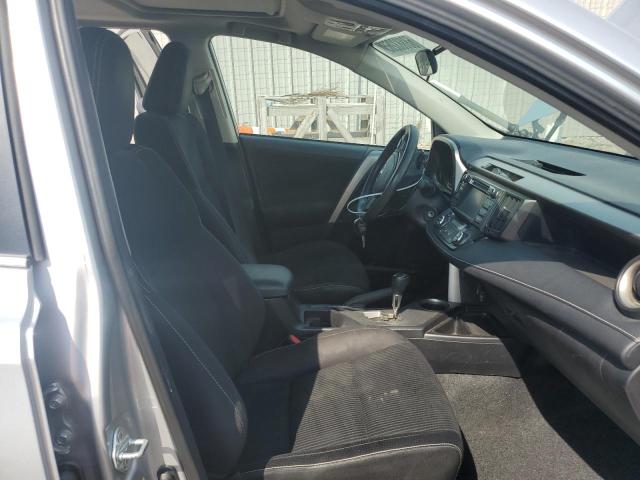 2T3RFREV7DW105084 - 2013 TOYOTA RAV4 XLE SILVER photo 7