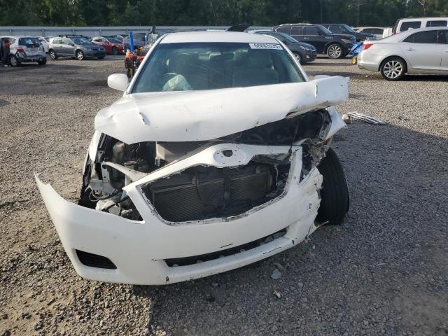 4T1BK3EK4BU621506 - 2011 TOYOTA CAMRY SE WHITE photo 5