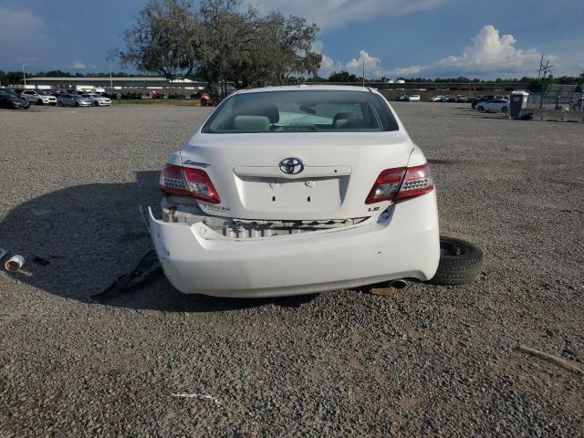 4T1BK3EK4BU621506 - 2011 TOYOTA CAMRY SE WHITE photo 6