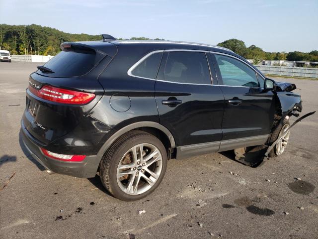 5LMCJ3D9XHUL19004 - 2017 LINCOLN MKC RESERVE BLACK photo 3